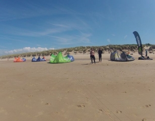 Mise en place des ailes kitesurf